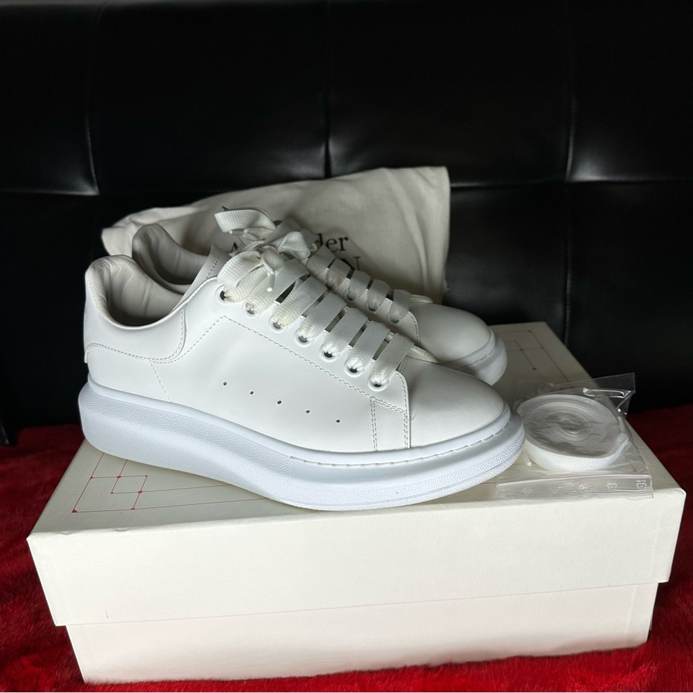 Alexander McQueen Sneakers